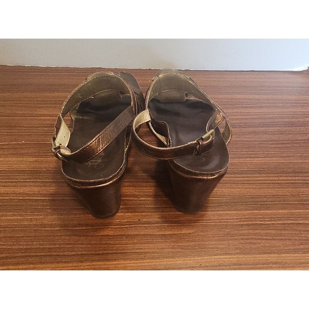 Life Stride Womens‎ Metallic Bronze Sandals with Wedge Heel 8.5M - Picture 4 of 5
